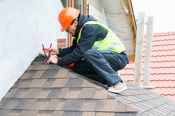 Best Flat Roof Repair Services  in Little Round Lake, WI